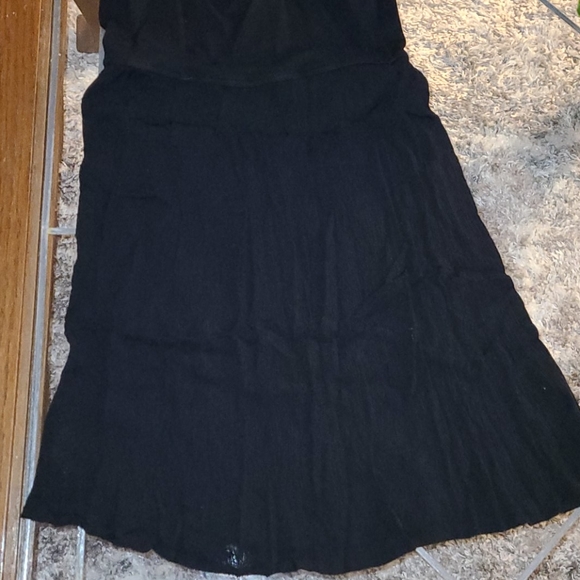 B1G1 Free EUC Mossimo Top - Picture 3 of 4